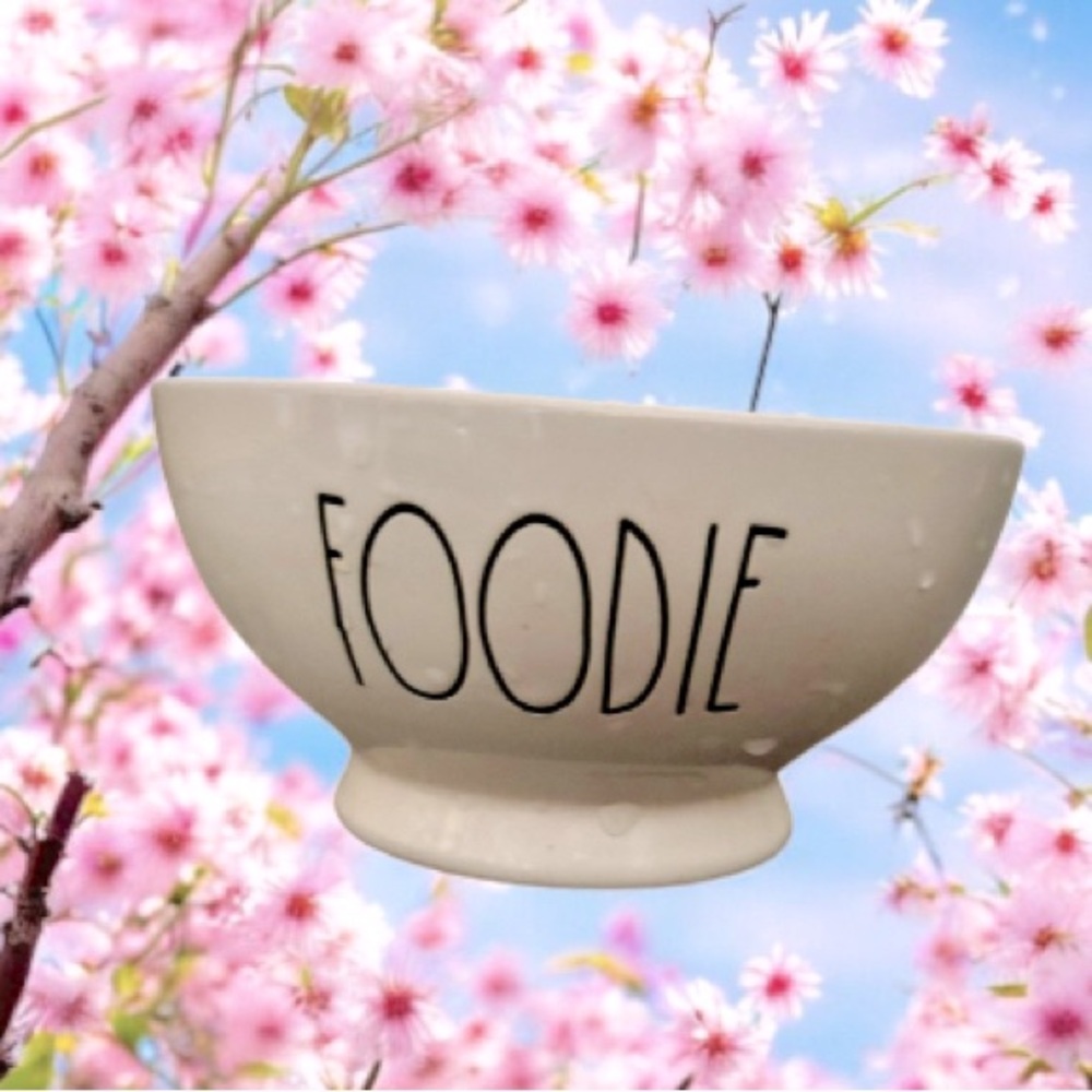 RAE DUNN “Foodie” bowl